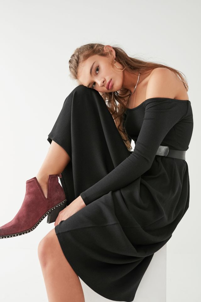 UO Lurenzia Off-The-Shoulder Knit Midi Dress #5