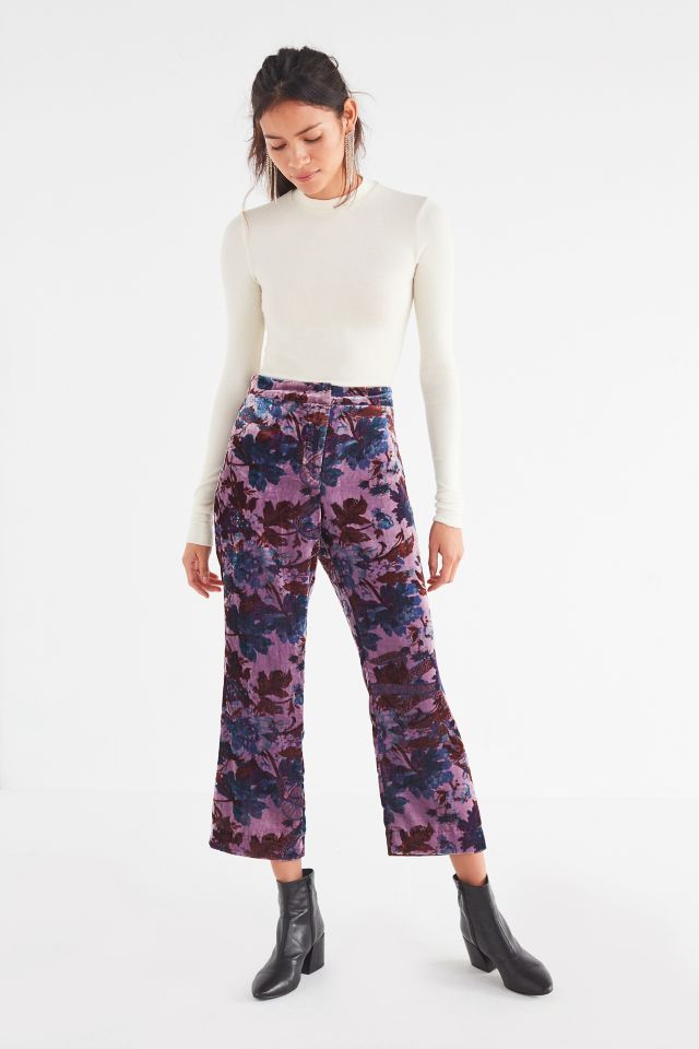 UO Morris High-Rise Velvet Flare Pant #4