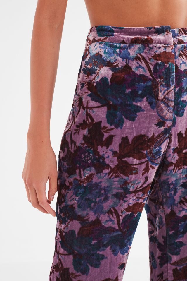 UO Morris High-Rise Velvet Flare Pant #5