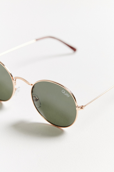 Quay Mod Star Round Sunglasses