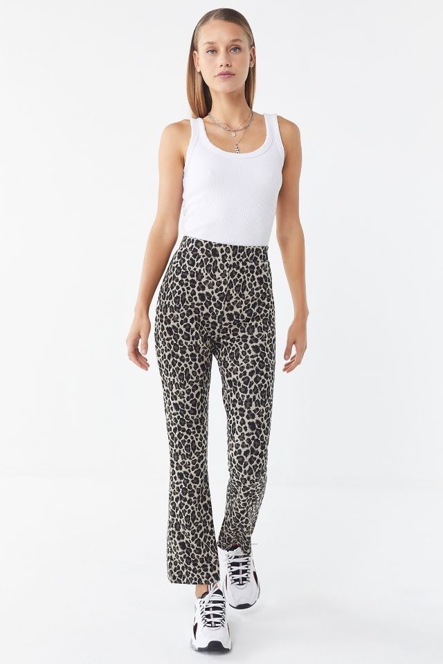 UO Casey Cropped Flare Pant