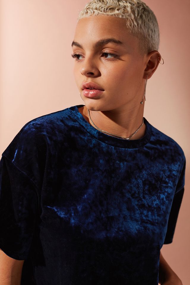 UO Cropped Velvet Tee #4