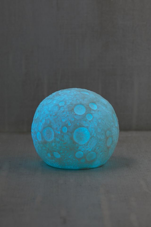 Lunar Light Show | Urban Outfitters Canada
