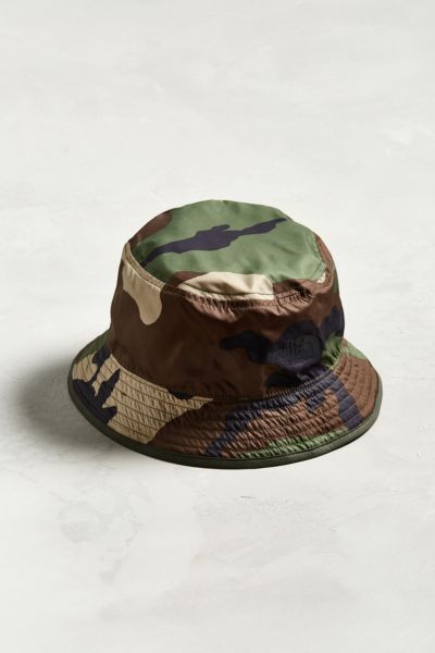 The North Face Sun Stash Bucket Hat | Urban Outfitters