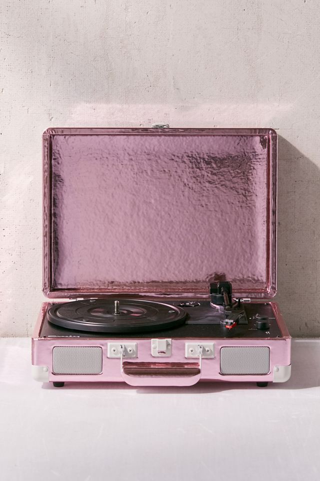 Crosley UO Exclusive Pink Foil Cruiser Bluetooth Record Crosley UO Exclusive Pink Foil Cruiser Bluetooth Record