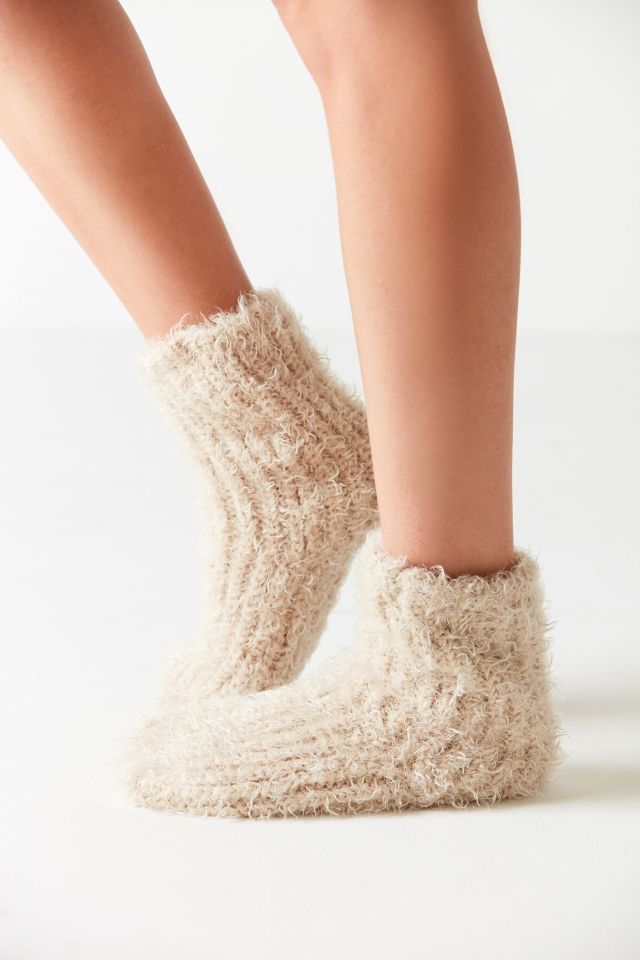 Pantoufles chaussettes d’aspect négligé Out From Under #1