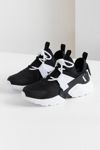 nike air huarache city low sneaker