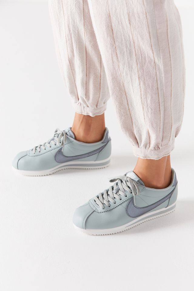 Nike Classic Cortez Premium Sneaker