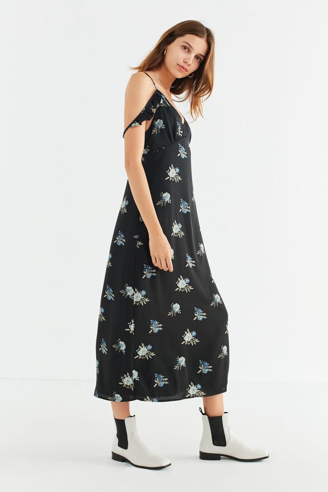 UO Empire-Waist Ruffle Sleeve Midi Dress #3