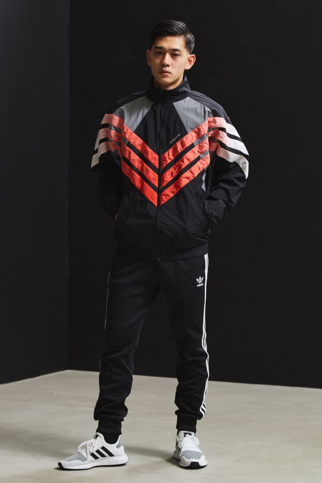 Adidas hot sale tironti jacket