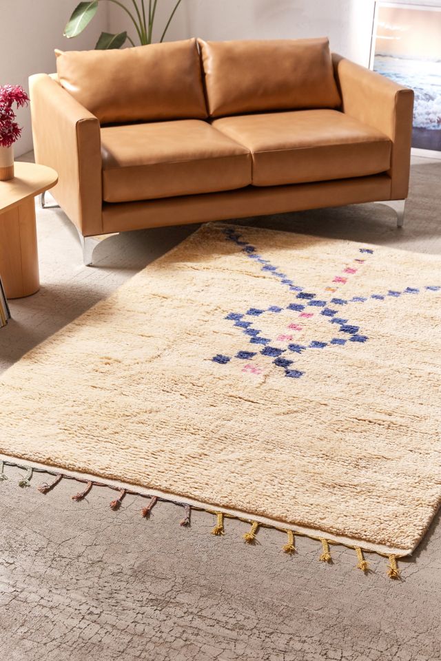 Asymmetric Diamond Check Rug