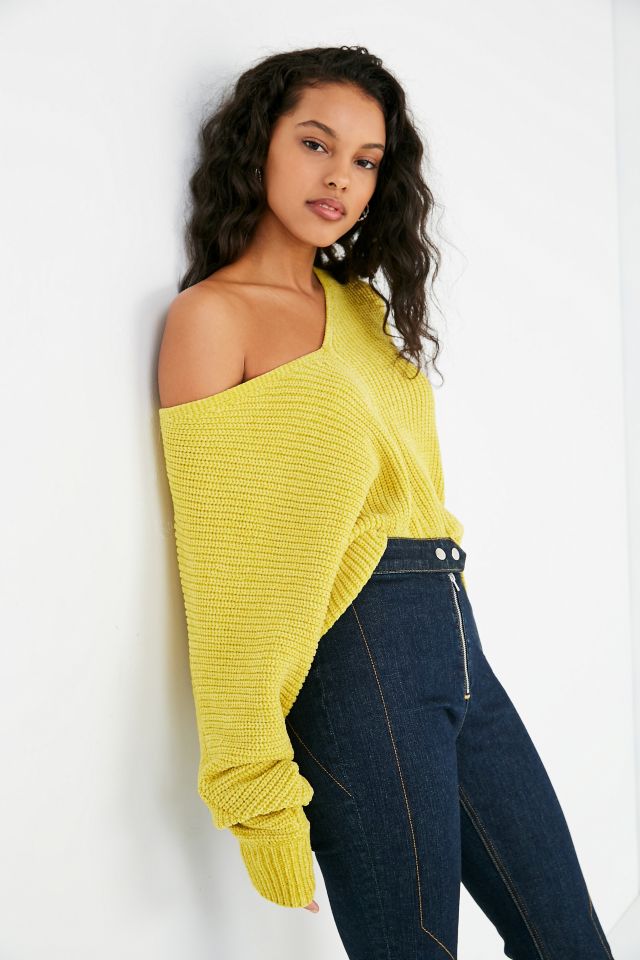 UO Oversized Chenille V-Neck Sweater #1