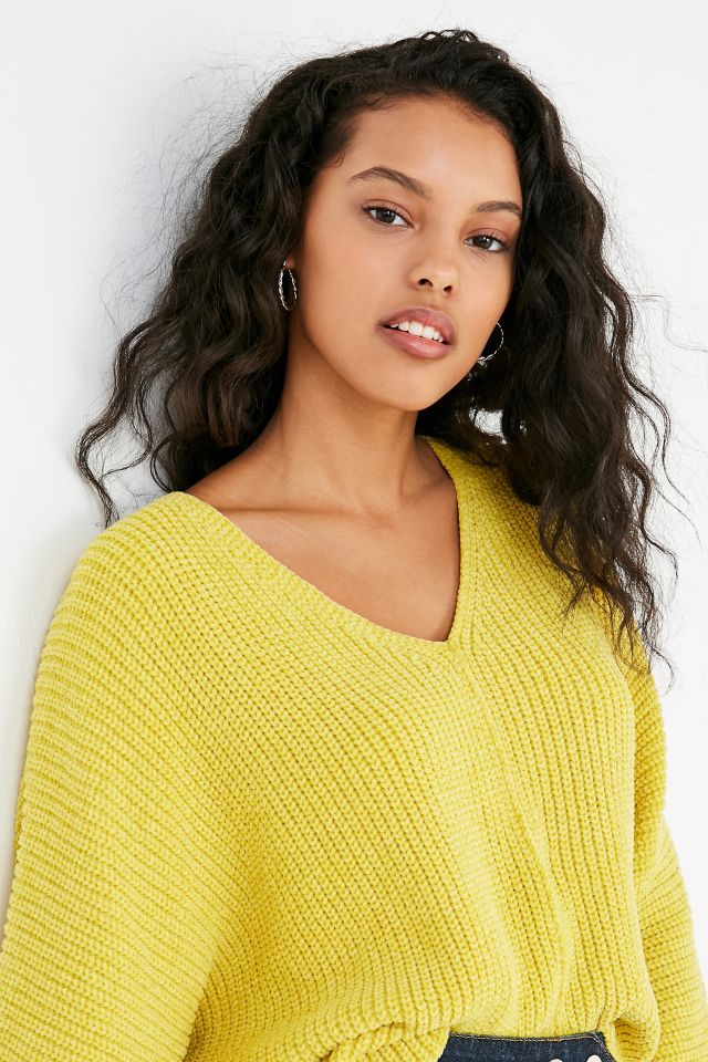 UO Oversized Chenille V-Neck Sweater #3