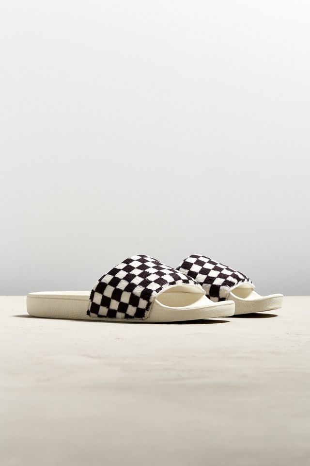 Vans Men\'s Sherpa (Furry) Checkered Slide Sandals - Black and White Vans Slide-On Checkerboard Sherpa Sandal | Urban Outfitters main image 3