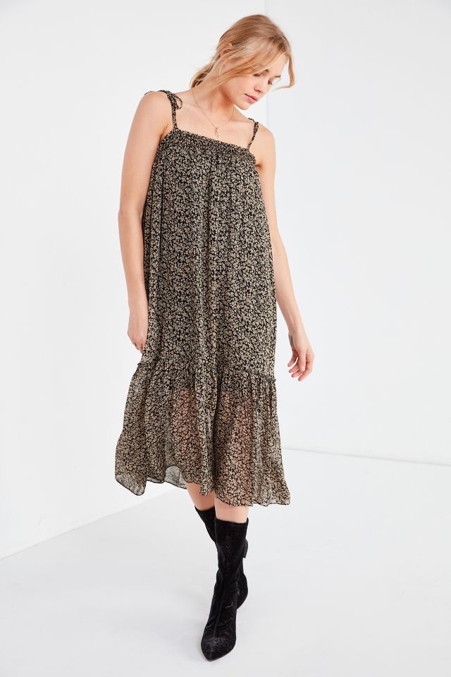 roe + may Kiki Tie-Strap Midi Dress | Urban Outfitters