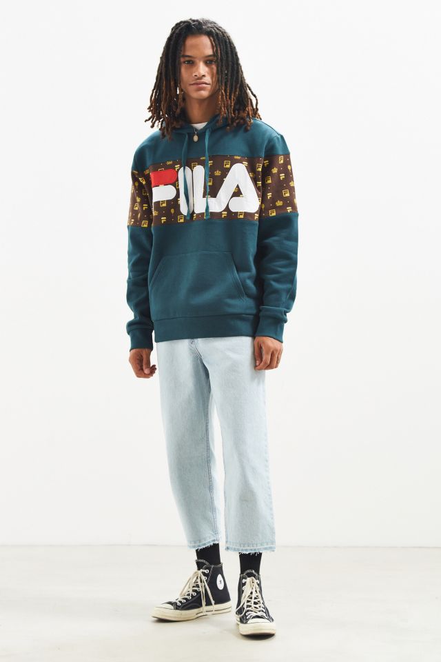 vijandigheid venijn College FILA + UO Monogram Hoodie Sweatshirt | Urban Outfitters