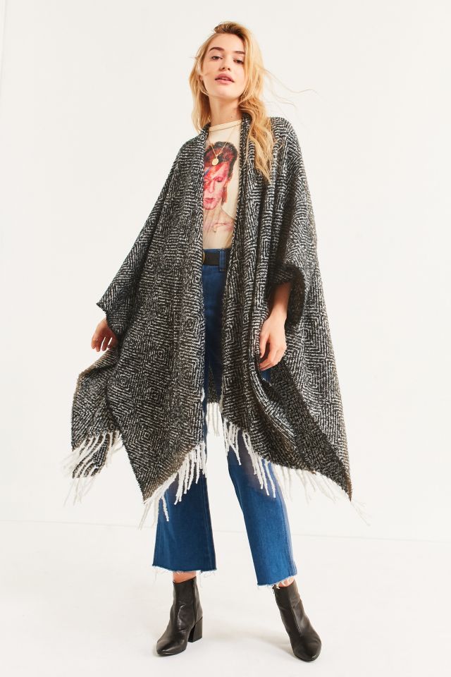Diamond Twill Fringed Kimono