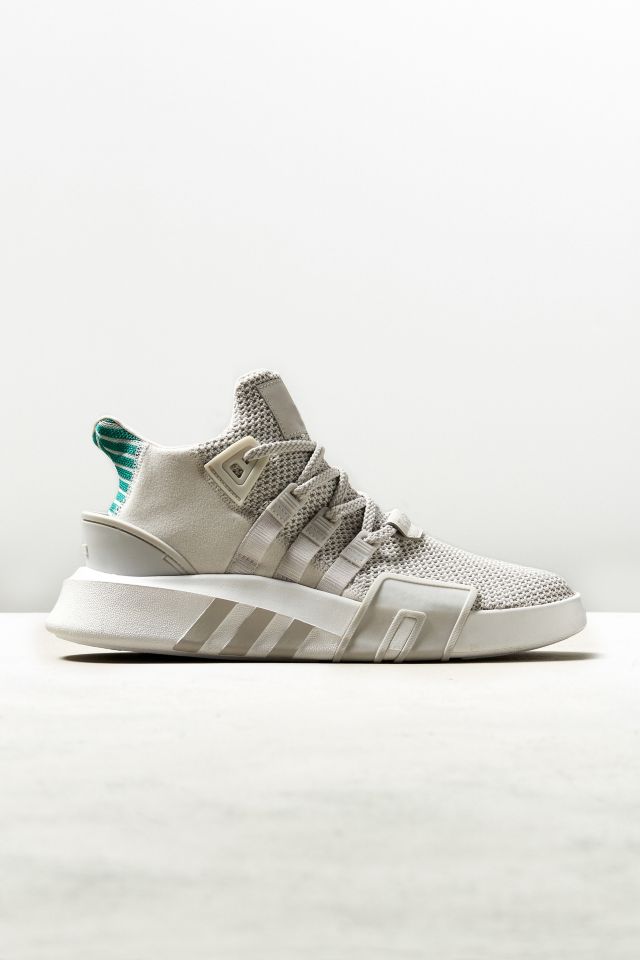 Urban outfitters hot sale adidas sneakers