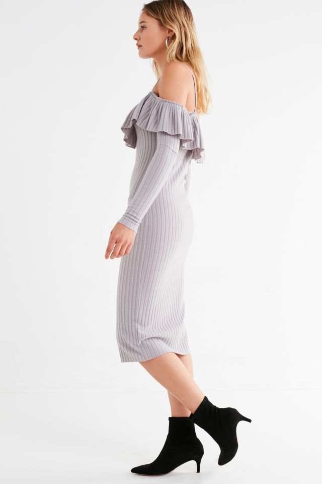 UO Leah Off-The-Shoulder Ruffle Bodycon Midi Dress #4