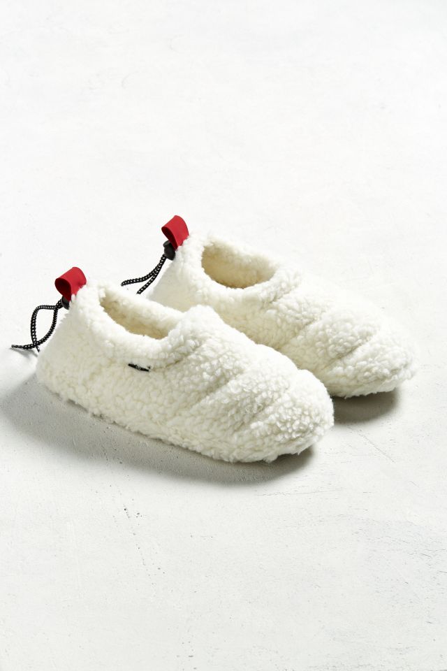 Uo discount sherpa slipper