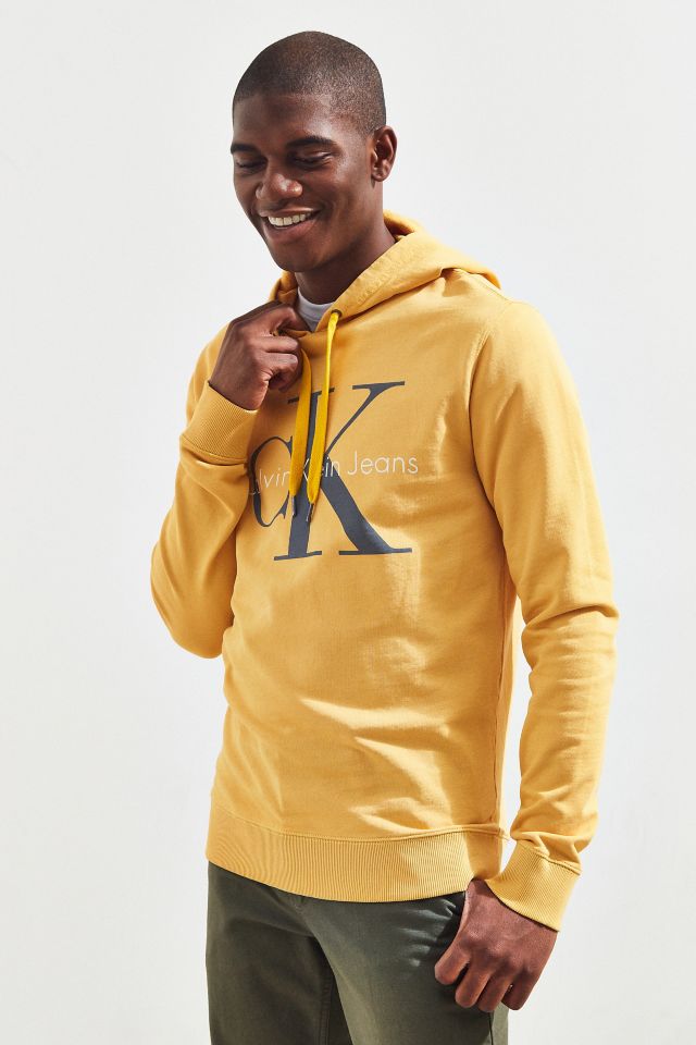 Calvin klein clearance hoodie yellow