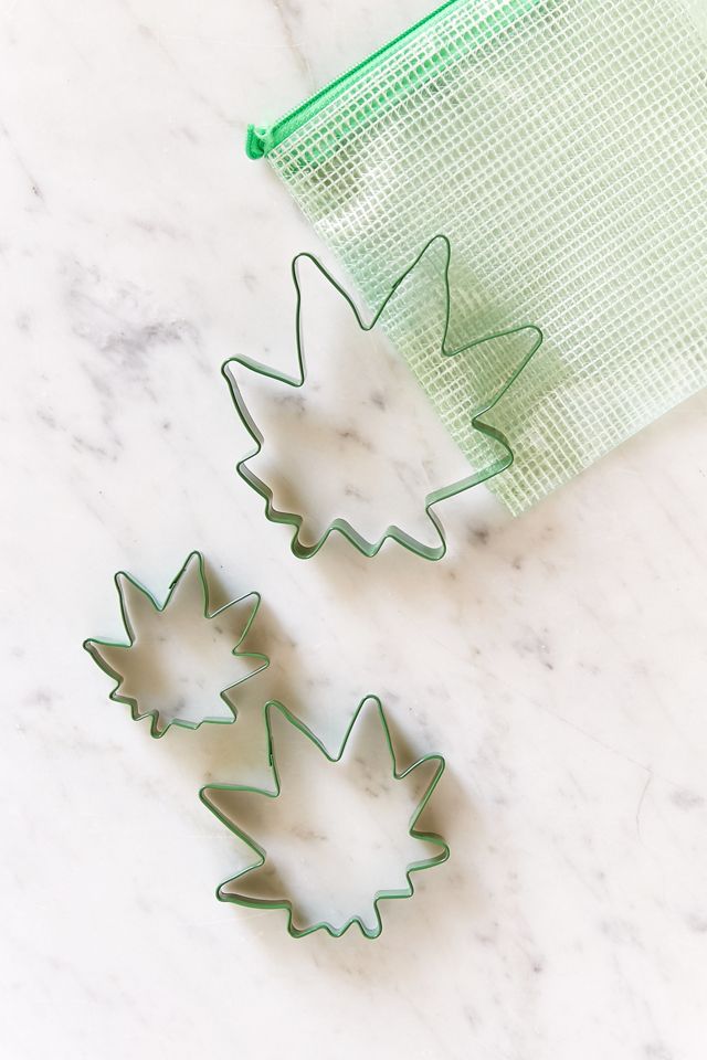 Assorted Leaf Cookie Cutter Set Urban Outfitters