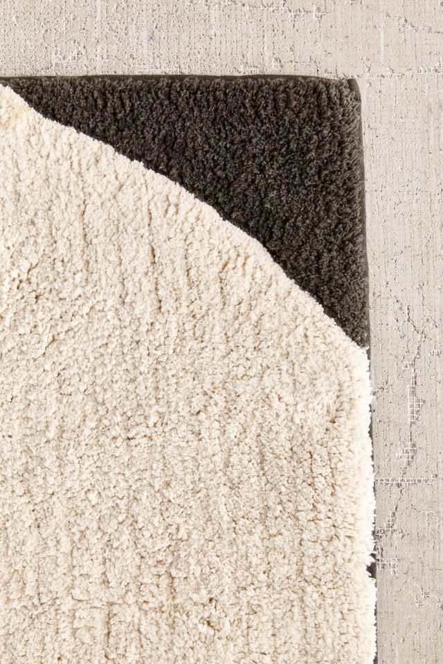 Max Geo Rug #4