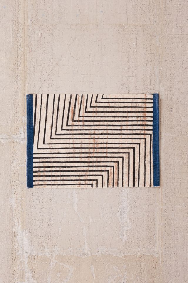 Tapis à imprimé linéaire Leera #3