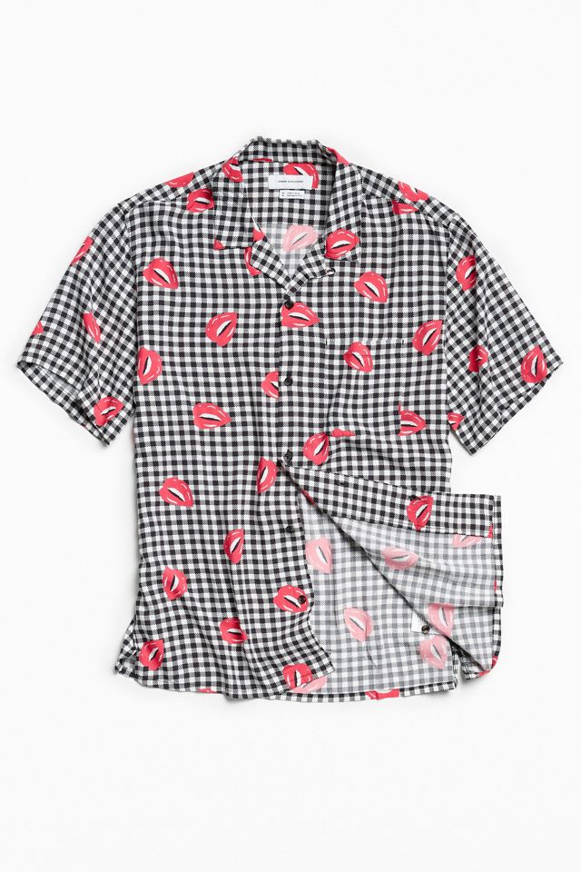 UO Liam Pop Gingham Rayon Short Sleeve Button-Down Shirt | Urban Outfitters