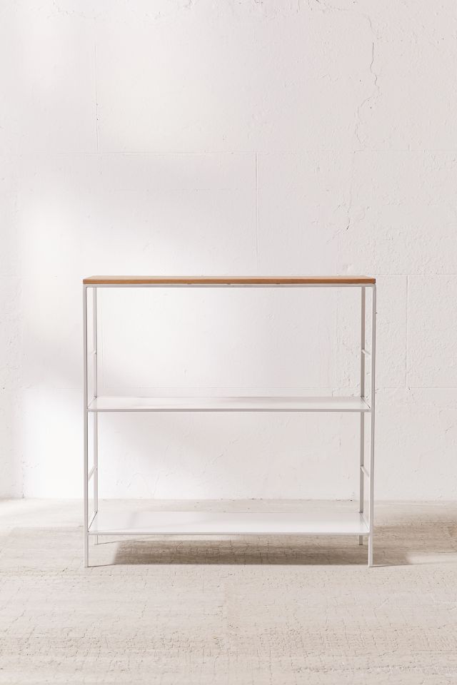 Ari Counter Table #1