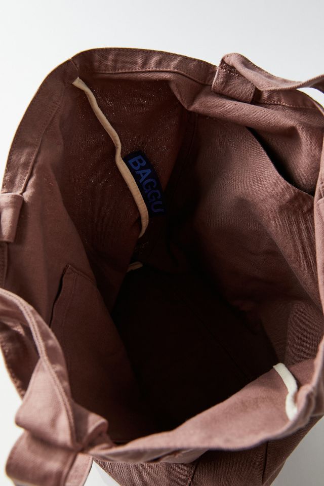 Baggu Extra Large Leather Shopper Bag, $350, Urban Outfitters