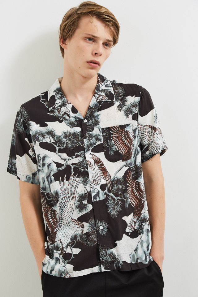 Stussy Falcon Rayon Short Sleeve Button-Down Shirt | Urban Outfitters