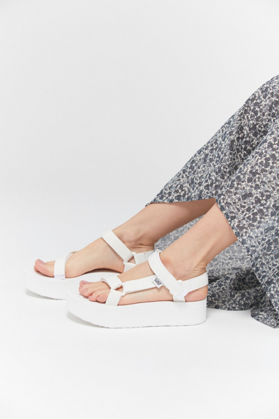 teva white flatform sandals