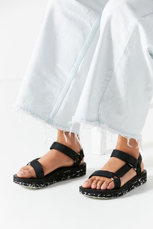 Midform universal glow teva hot sale sandal