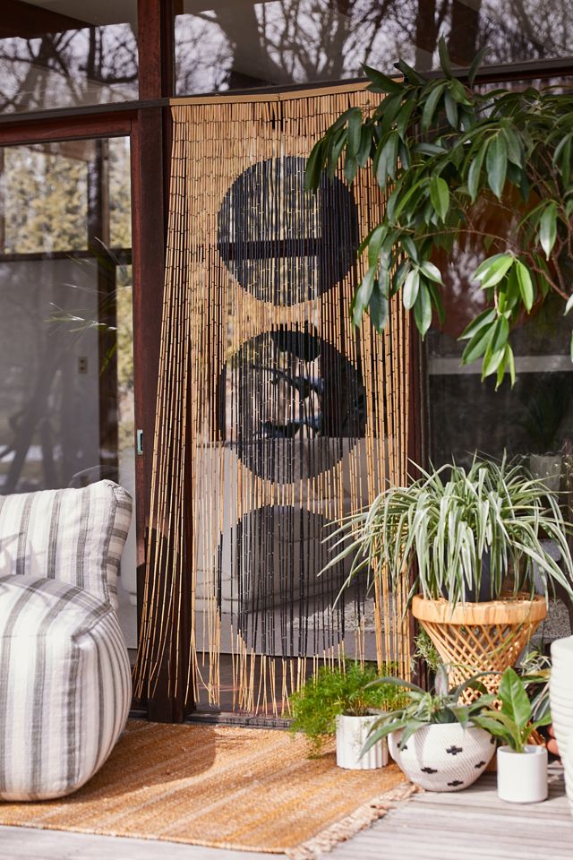 stamme udsagnsord Fælles valg Big Dot Bamboo Beaded Curtain | Urban Outfitters