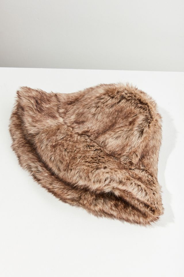 Faux Fur Bucket Hat | Urban Outfitters display picture 1