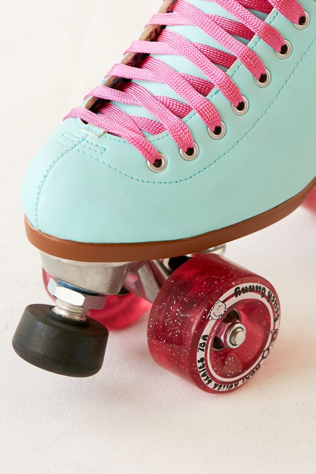 Moxi Beach Bunny Roller Skate #2