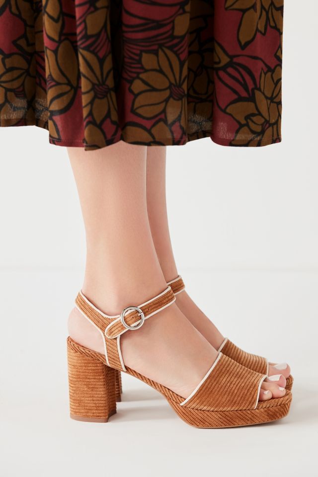 Arlo Corduroy Platform Heel #3