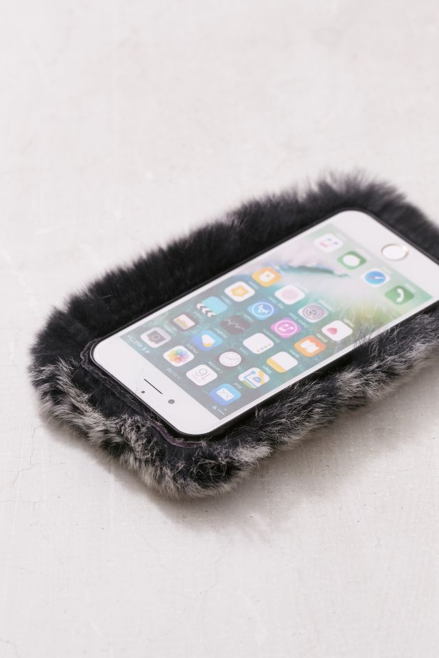 Velvet Caviar Cozy Faux Fur iPhone 8/7 Case #4