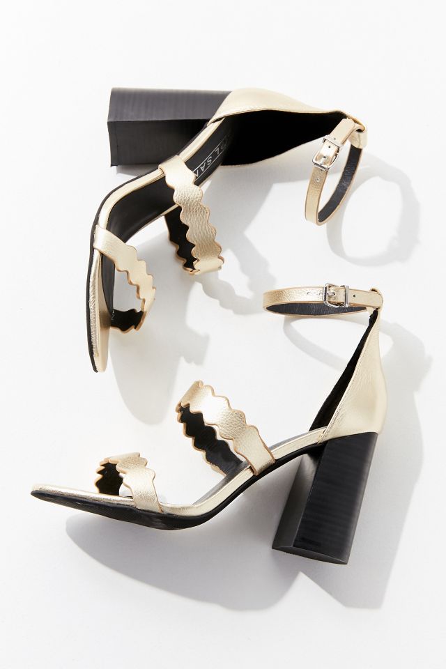 Sol Sana Barb Heel