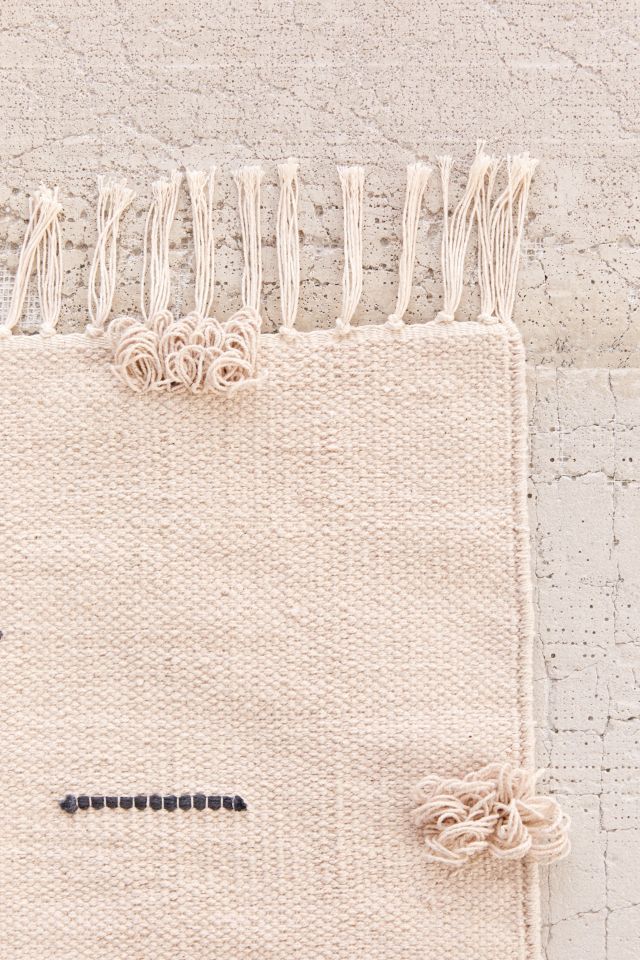 Tufted Pom Rug #3