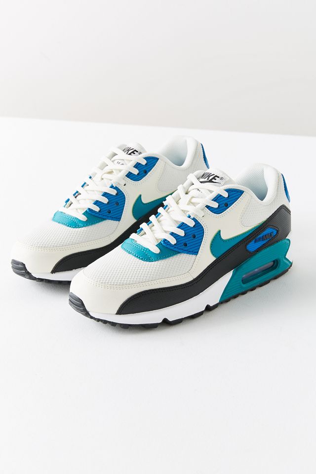 Nike Air Max 90 Colorblock Sneaker | Urban Outfitters