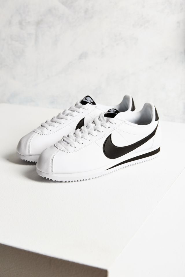 Nike Classic Cortez Leather Sneaker #4