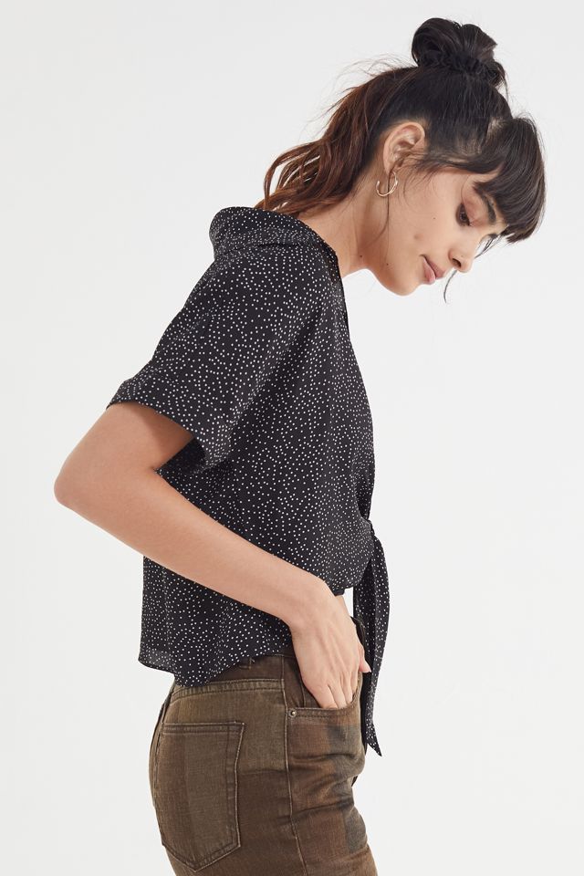 UO Tie-Front Short Sleeve Cropped Top #1