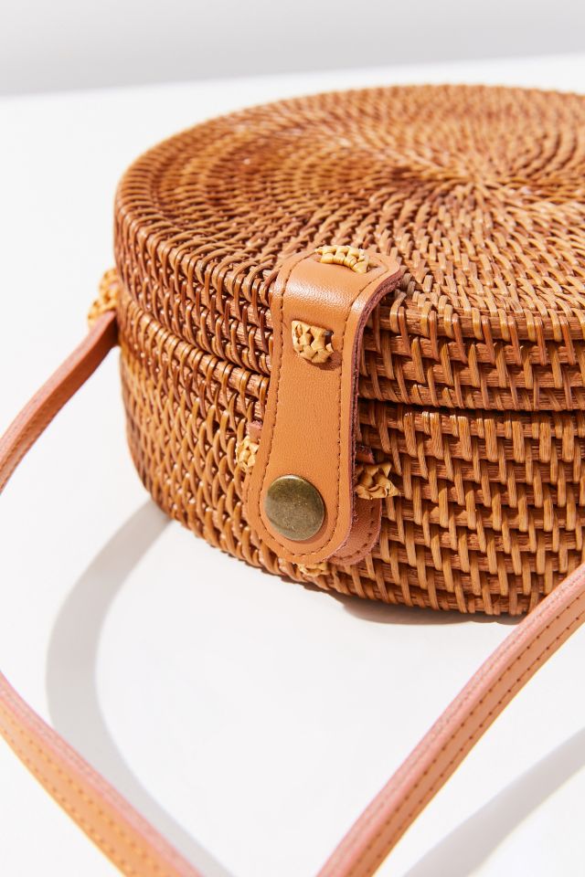 Circle Straw Crossbody Bag