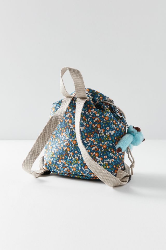 Urban outfitters cheap kipling