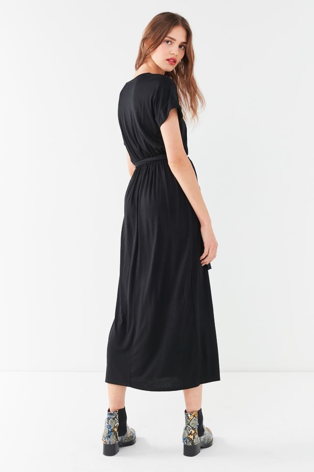 Robe t-shirt longue à ceinture UO #1