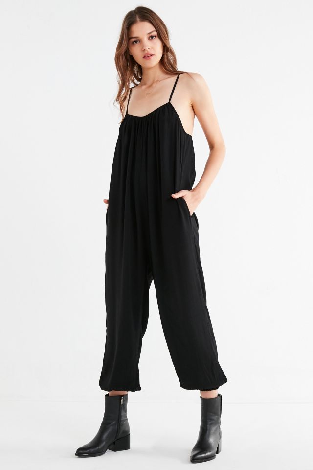 UO Slouchy Leg Cropped Jumpsuit