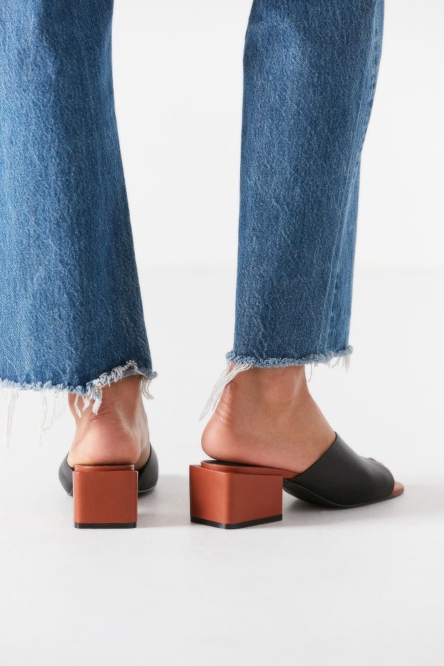 Intentionally Blank Roll Asymmetrical Mule Heel #4