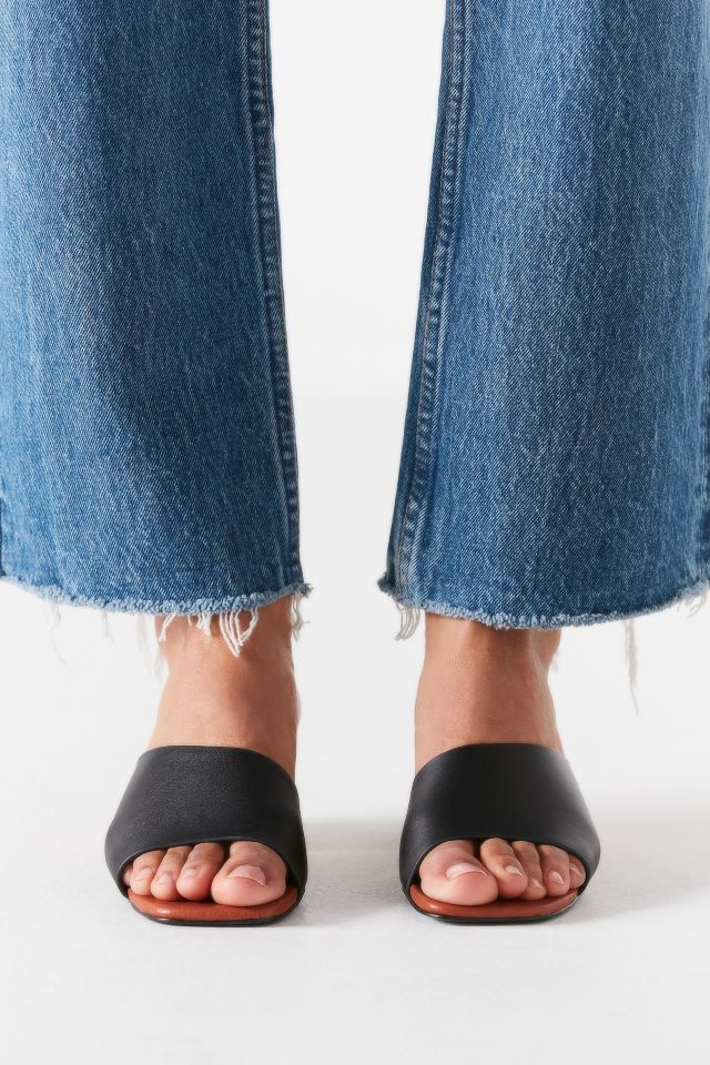 Intentionally Blank Roll Asymmetrical Mule Heel #5